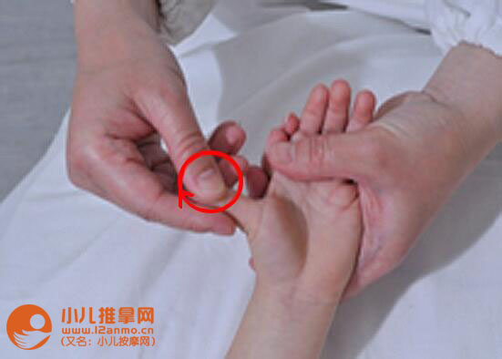 小儿推拿之补脾经
